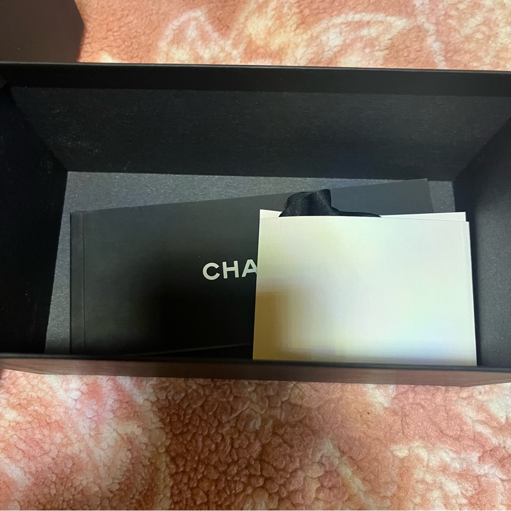 CHANEL Black EyeGlass Case - Picture 5 of 10